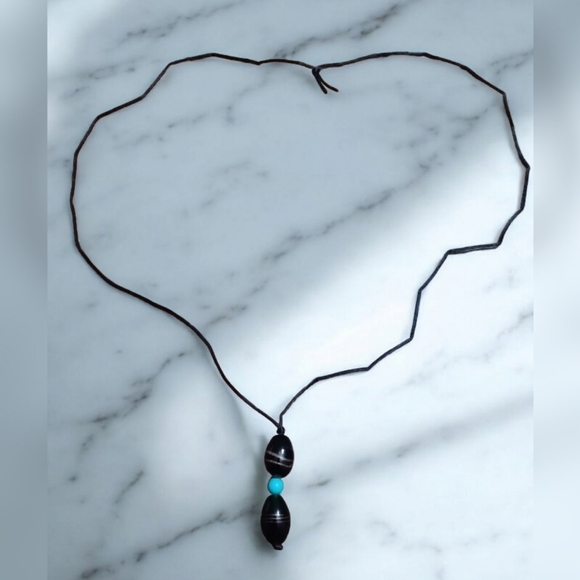 Jewelry - 🌟3/$15 Handmade Black Glass Bead Necklace